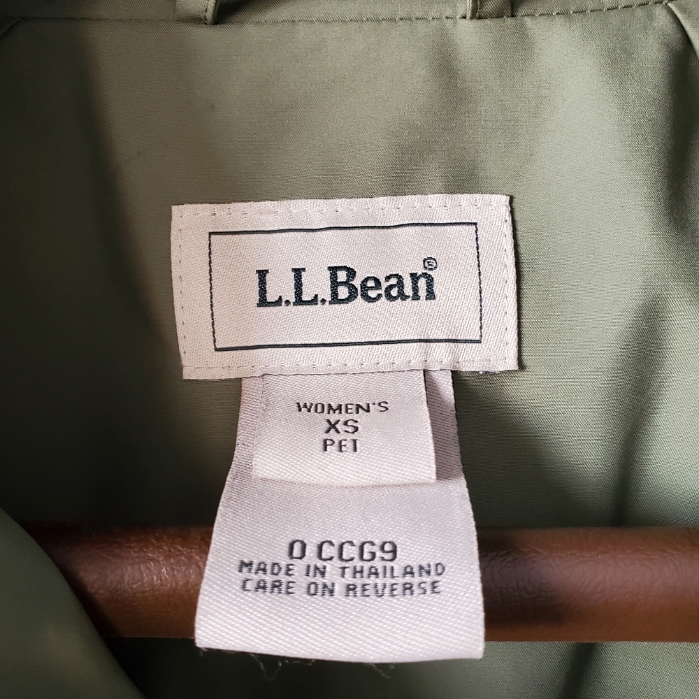 Vintage L.L.BEAN Classic Duster Rain Trench Coat **Detachable Hood - Picture 2 of 16